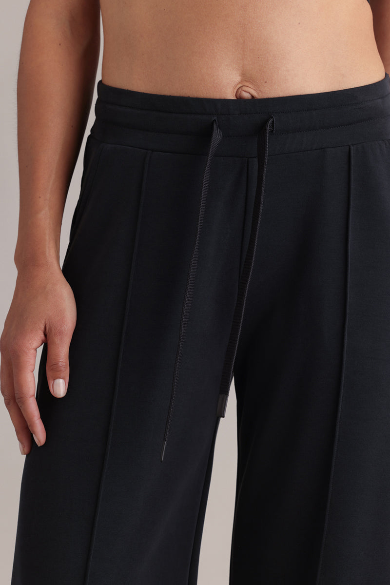 Lux Trackpants Black | Hey Honey & Active Wear
